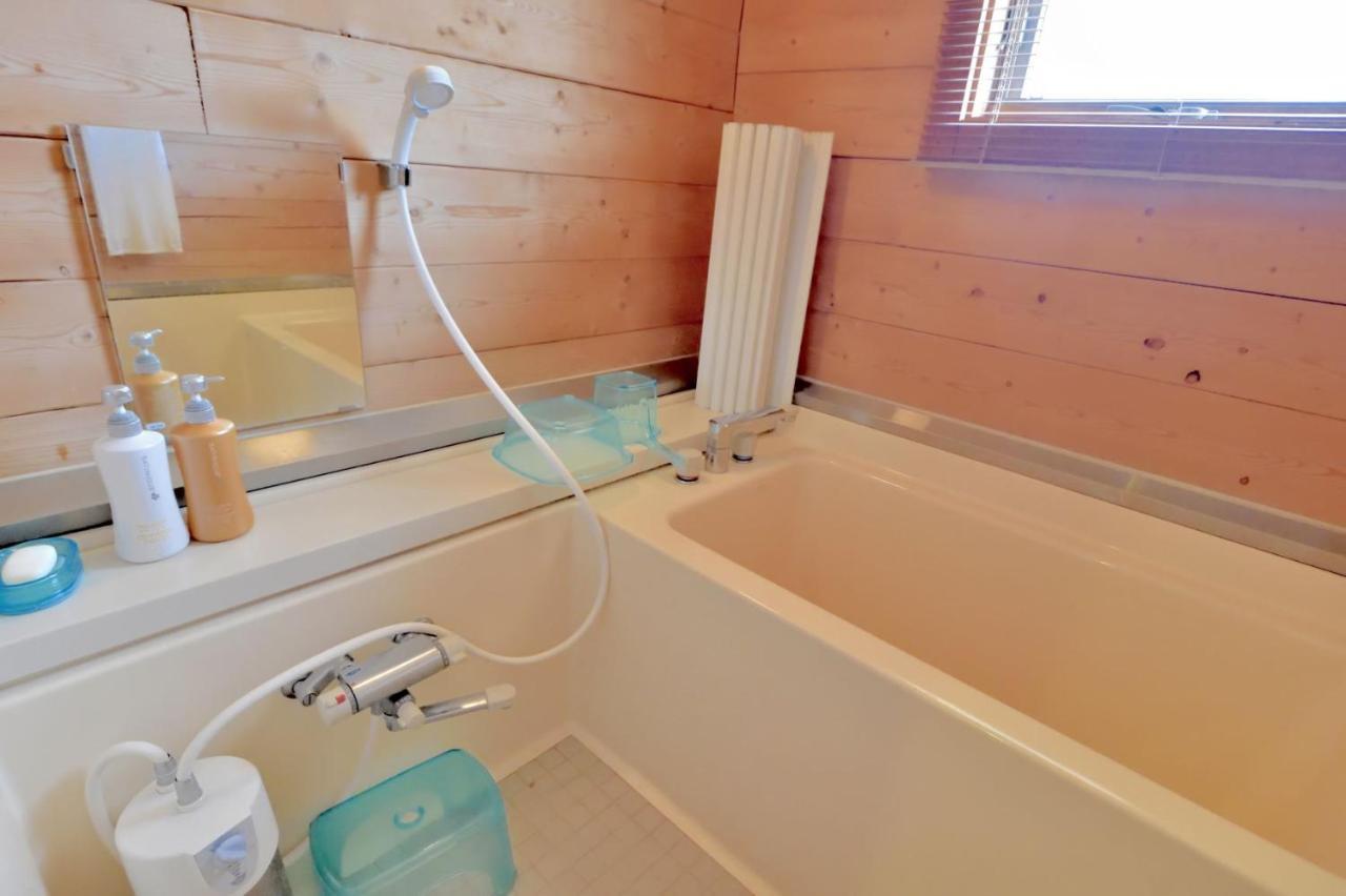 Carrefour Guesthouse カルフール ゲストハウス Toyama Station Exteriér fotografie