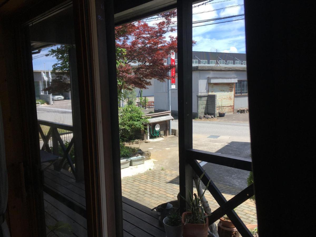 Carrefour Guesthouse カルフール ゲストハウス Toyama Station Exteriér fotografie